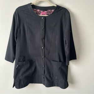 Dansko black snap from scrub top M